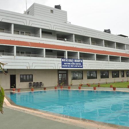 Rns Golf Resort & Nature Cure Centre Māvalli Buitenkant foto