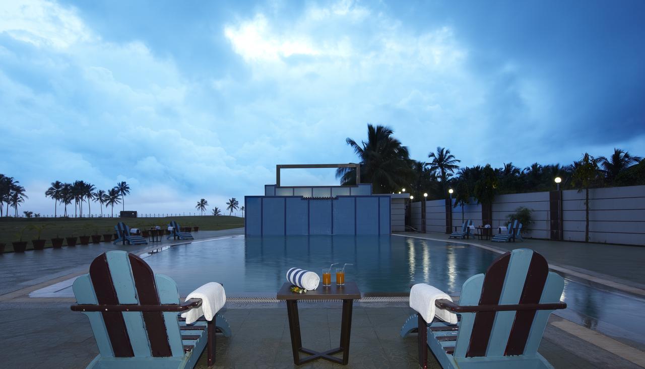 Rns Golf Resort & Nature Cure Centre Māvalli Buitenkant foto