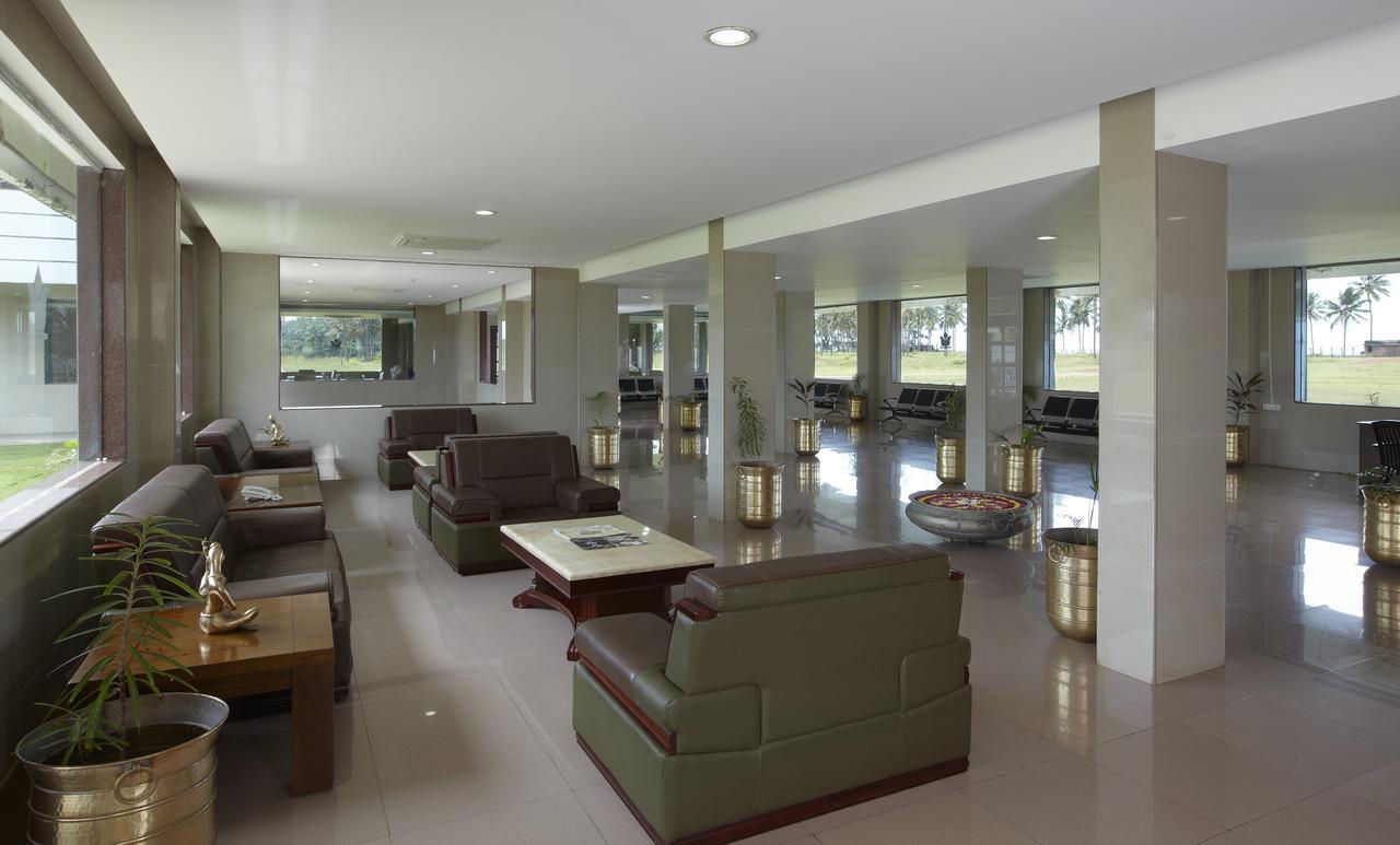 Rns Golf Resort & Nature Cure Centre Māvalli Buitenkant foto